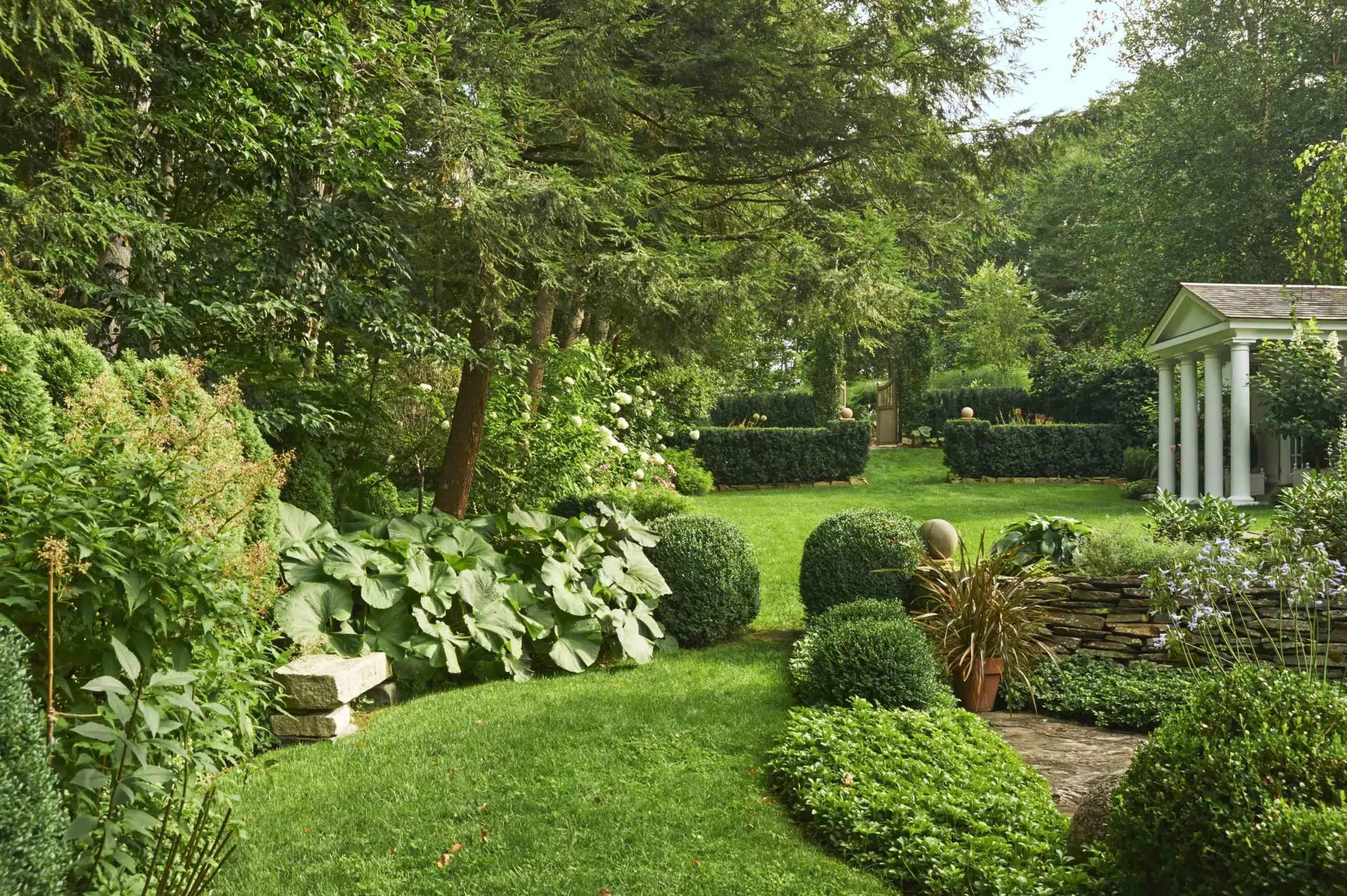 Landscaping Contractor in Plaquemine, LA Landscaping Contractor in Plaquemine, LA