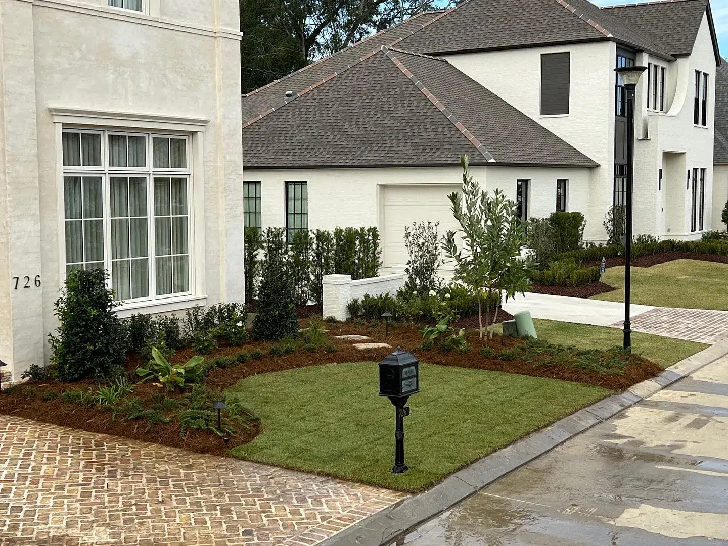 How Landscaping Can Increase Your Home’s Value in Kenner, LA_ Landscaping