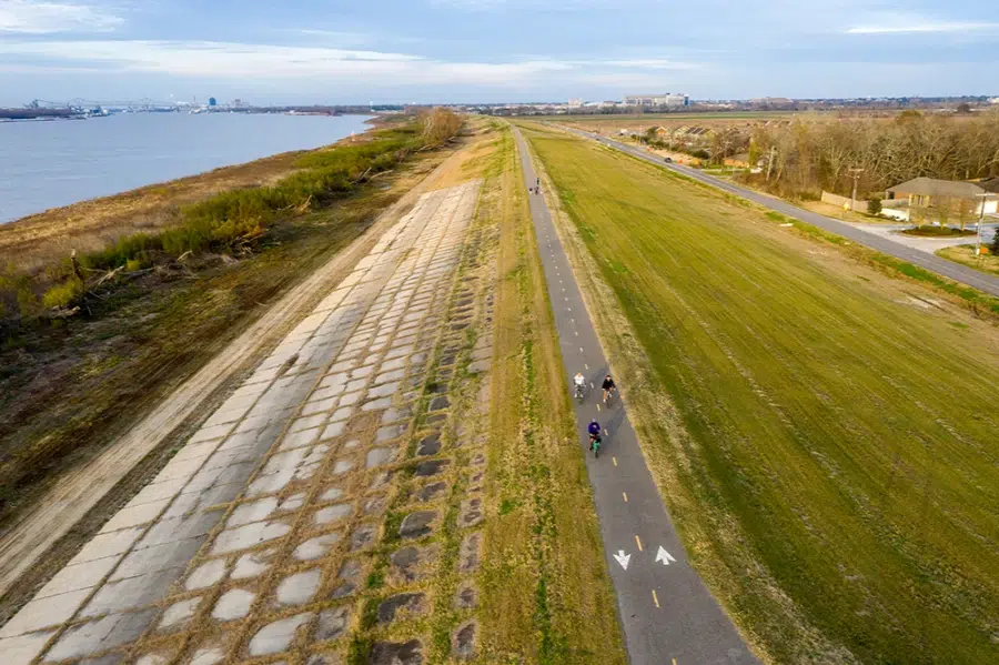 Mississippi River Levee Trails